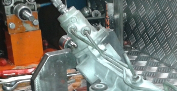 korpus zregenerowanej maglownicy w stole diagnostycznym po regeneracji