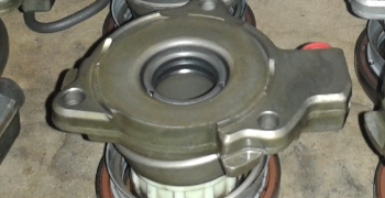 zregenerowany wysprzęglik hydrauliczny maglownicy