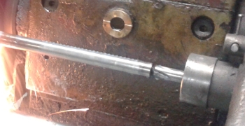 regeneracja maglownicy listwa zamontowana do szlifowania